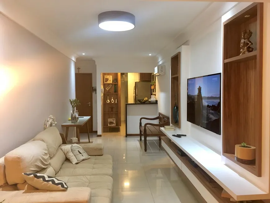Foto 1 de Apartamento com 2 Quartos à venda, 75m² em Praia da Costa, Vila Velha