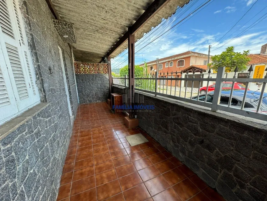 Foto 1 de Casa com 2 Quartos à venda, 100m² em Catiapoa, São Vicente