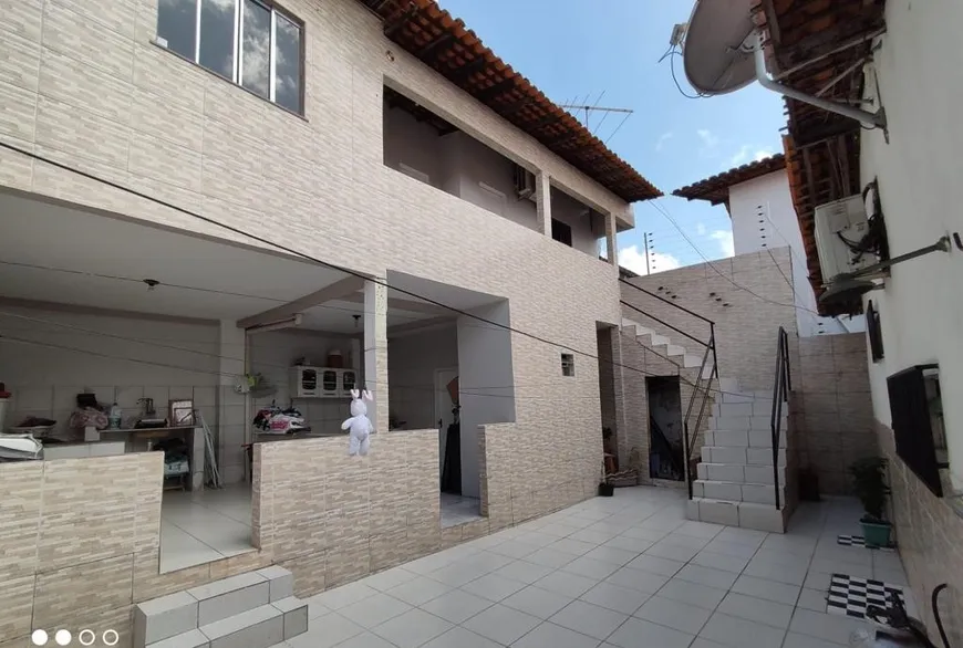 Foto 1 de Casa com 6 Quartos à venda, 250m² em Bequimão, São Luís