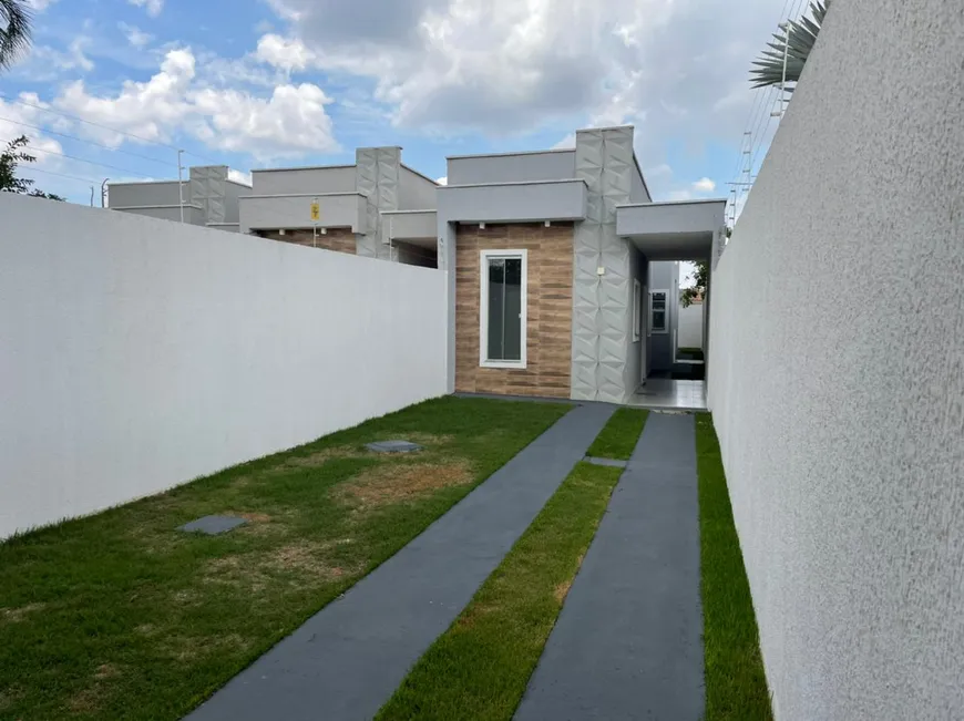 Foto 1 de Casa com 3 Quartos à venda, 89m² em Parque Industrial de Senador Canedo, Senador Canedo