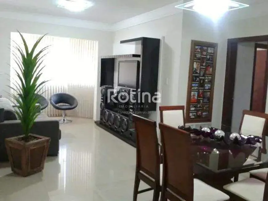 Foto 1 de Apartamento com 3 Quartos à venda, 97m² em Santa Mônica, Uberlândia