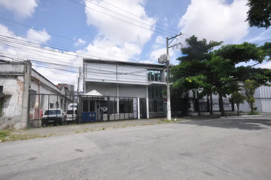 Foto 1 de Prédio Comercial para alugar, 1970m² em Água Branca, São Paulo