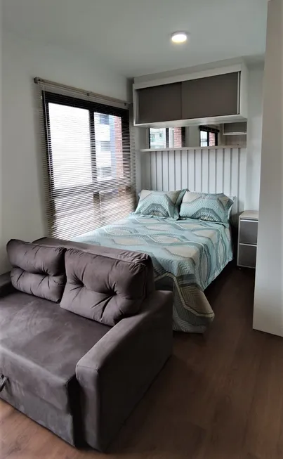 Foto 1 de Apartamento com 1 Quarto para alugar, 23m² em Centro, Curitiba