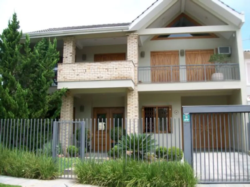 Foto 1 de Casa com 4 Quartos à venda, 385m² em Pinheiro, São Leopoldo