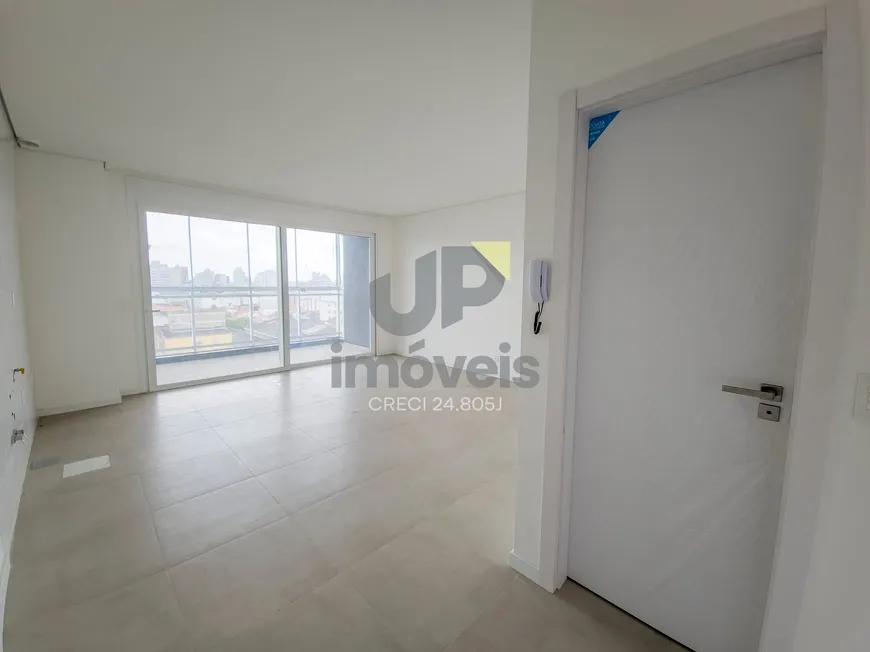 Foto 1 de Apartamento com 1 Quarto para alugar, 38m² em Centro, Pelotas