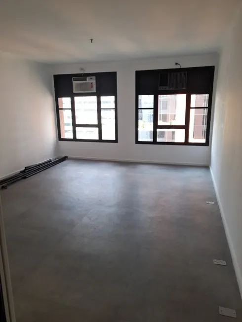 Foto 1 de Sala Comercial com 1 Quarto para alugar, 46m² em Vila Olímpia, São Paulo