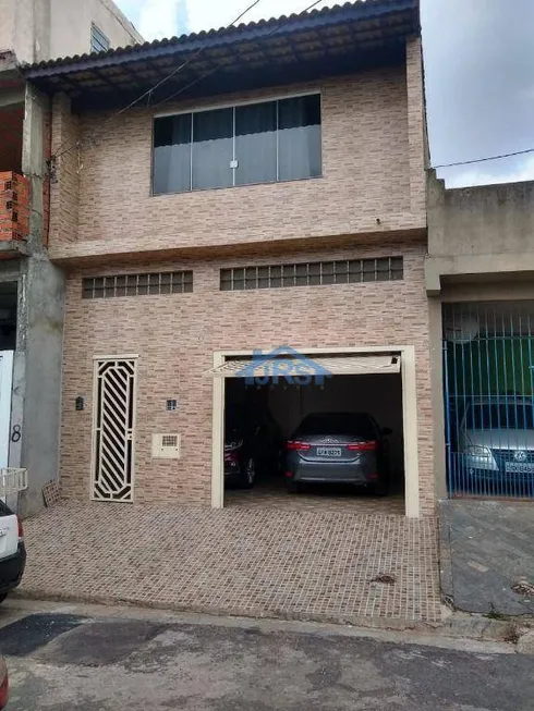 Foto 1 de Casa de Condomínio com 5 Quartos à venda, 300m² em Jardim Leonor, Carapicuíba