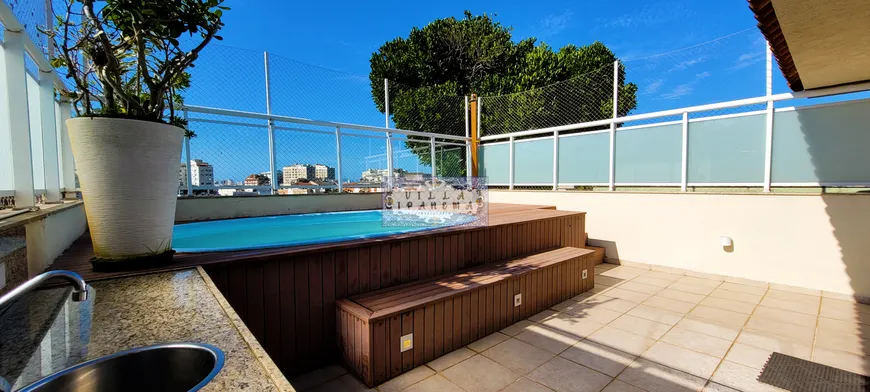 Foto 1 de Casa de Condomínio com 5 Quartos para alugar, 500m² em Jardim Botânico, Rio de Janeiro