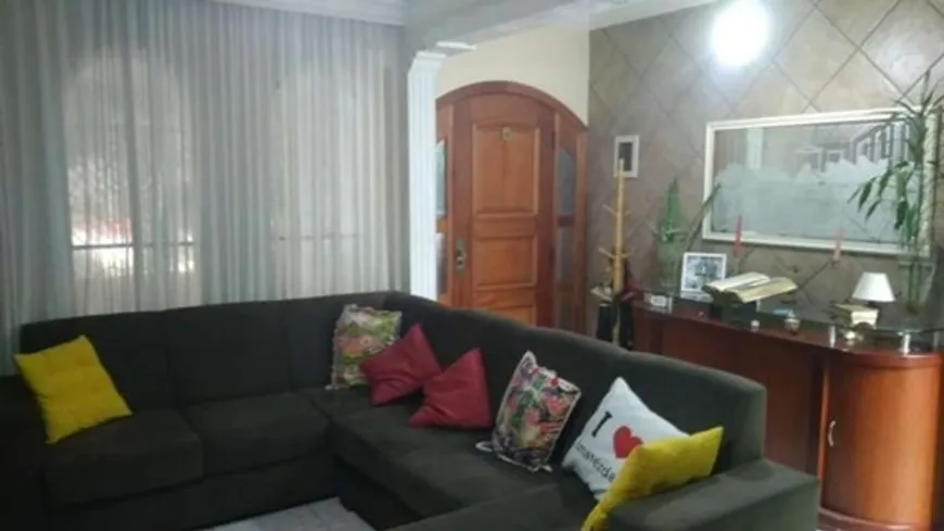 Foto 1 de Sobrado com 3 Quartos à venda, 125m² em Jardim Henriqueta, Taboão da Serra