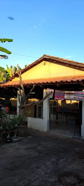 Foto 1 de Casa com 4 Quartos à venda, 475m² em Centro, Senador Canedo