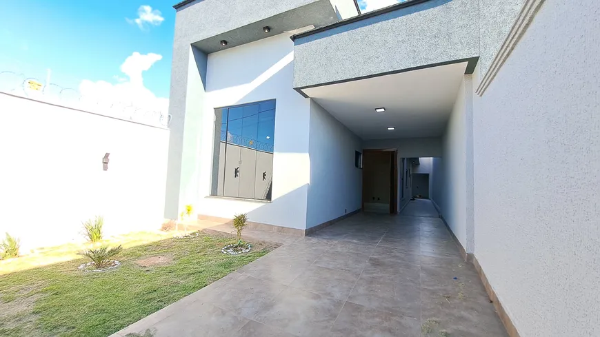 Foto 1 de Casa com 3 Quartos à venda, 141m² em Residencial Santa Fe I, Goiânia