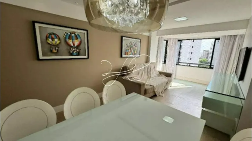 Foto 1 de Apartamento com 2 Quartos à venda, 72m² em Casa Forte, Recife