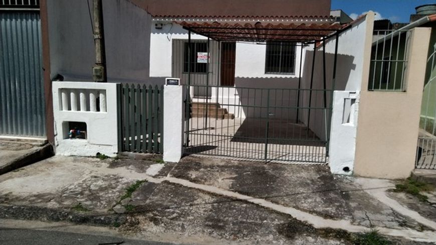 Foto 1 de Casa com 3 Quartos para alugar, 80m² em Vila Americana, Volta Redonda