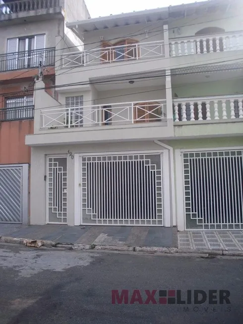 Foto 1 de Sobrado com 3 Quartos à venda, 190m² em Jardim Silveira, Barueri