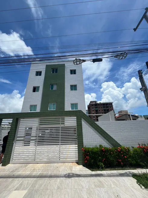 Foto 1 de Apartamento com 2 Quartos para alugar, 55m² em Ponta De Campina, Cabedelo