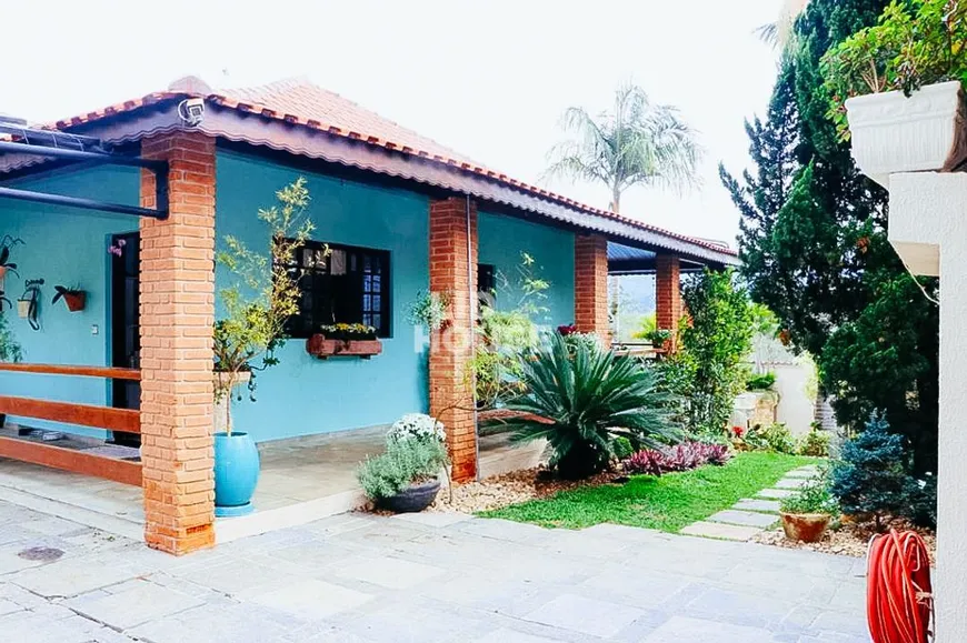 Foto 1 de Casa com 2 Quartos à venda, 680m² em Vila Suíssa, Mogi das Cruzes