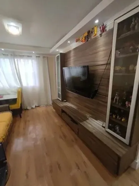 Foto 1 de Apartamento com 2 Quartos à venda, 46m² em Campo Limpo, São Paulo