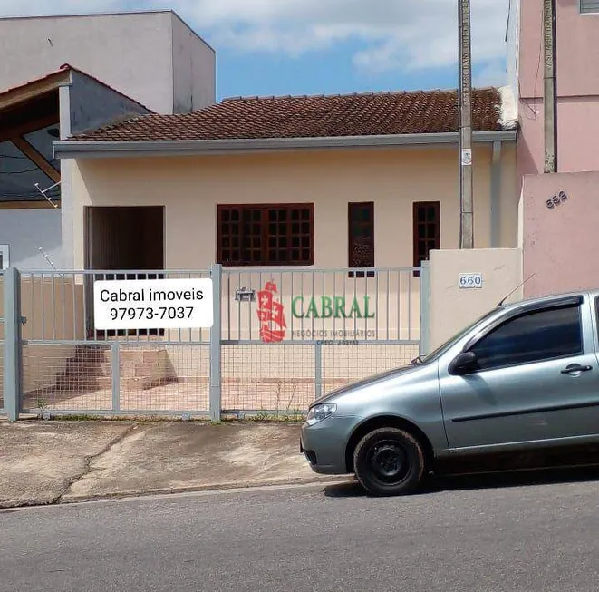 Foto 1 de Casa com 3 Quartos à venda, 100m² em Nova Atibaia, Atibaia