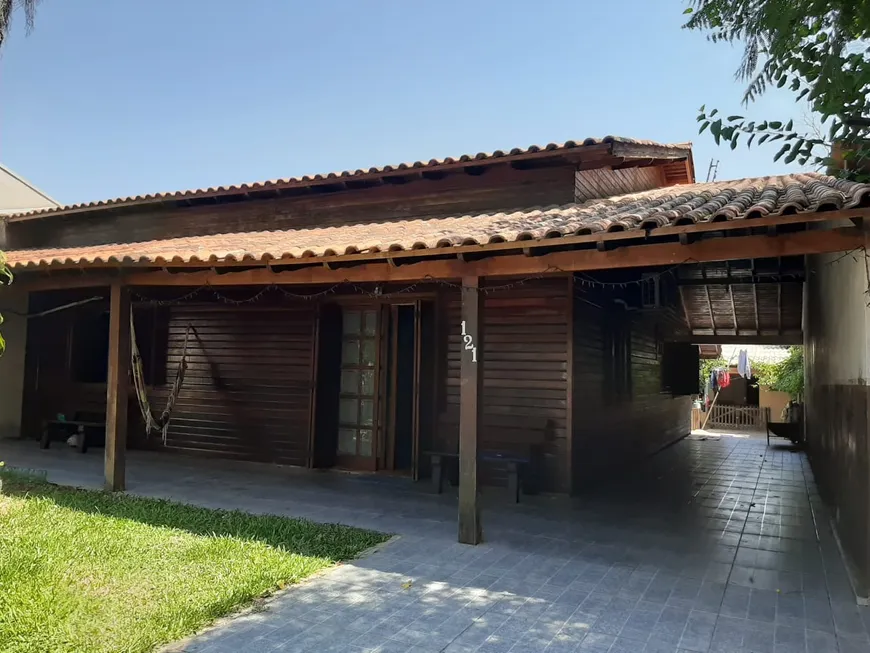 Foto 1 de Casa com 3 Quartos à venda, 199m² em Parque dos Anjos, Gravataí