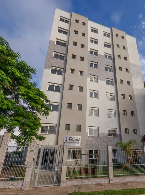 Foto 1 de Apartamento com 3 Quartos à venda, 84m² em Santo Antônio, Porto Alegre