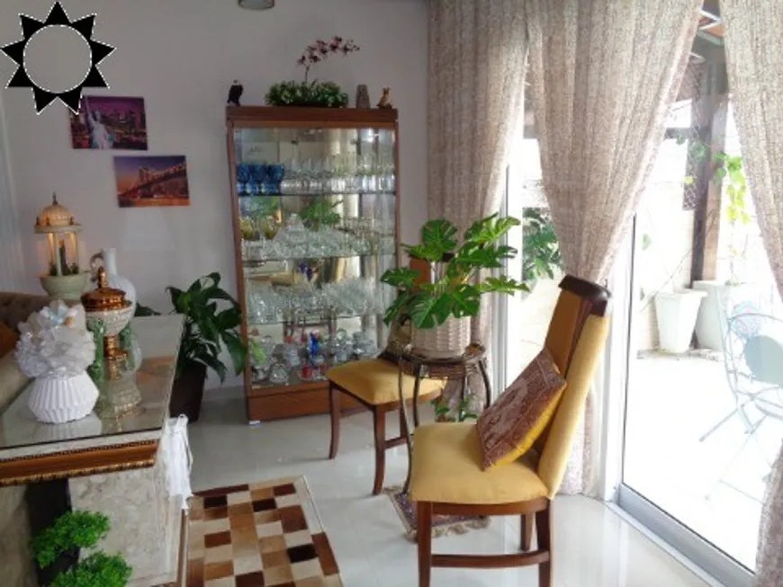 Foto 1 de Casa com 3 Quartos à venda, 150m² em Cipava, Osasco