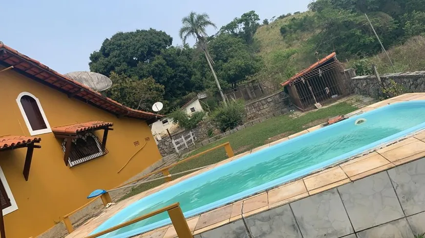 Foto 1 de Fazenda/Sítio com 3 Quartos à venda, 130m² em , Araruama