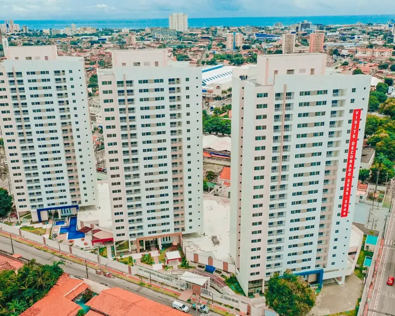 Foto 1 de Apartamento com 3 Quartos à venda, 68m² em Benfica, Fortaleza