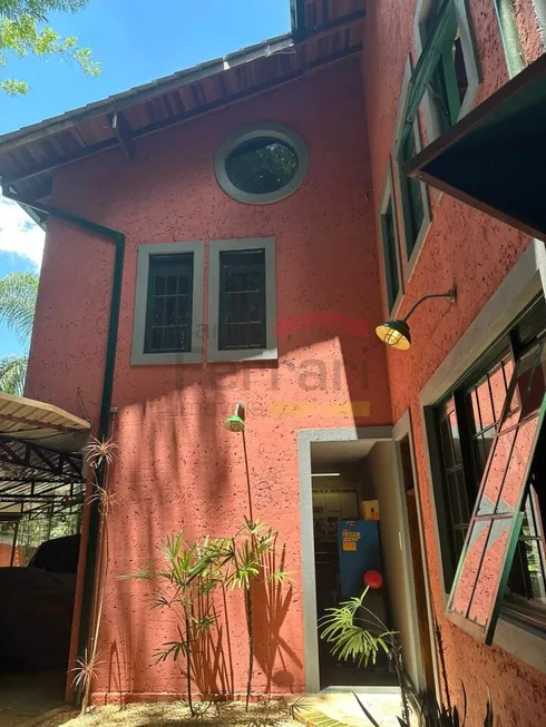 Foto 1 de Casa de Condomínio com 4 Quartos à venda, 1064m² em Arujazinho I, Arujá