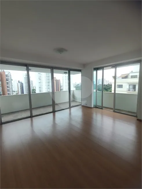 Foto 1 de Apartamento com 4 Quartos à venda, 250m² em Aclimação, São Paulo