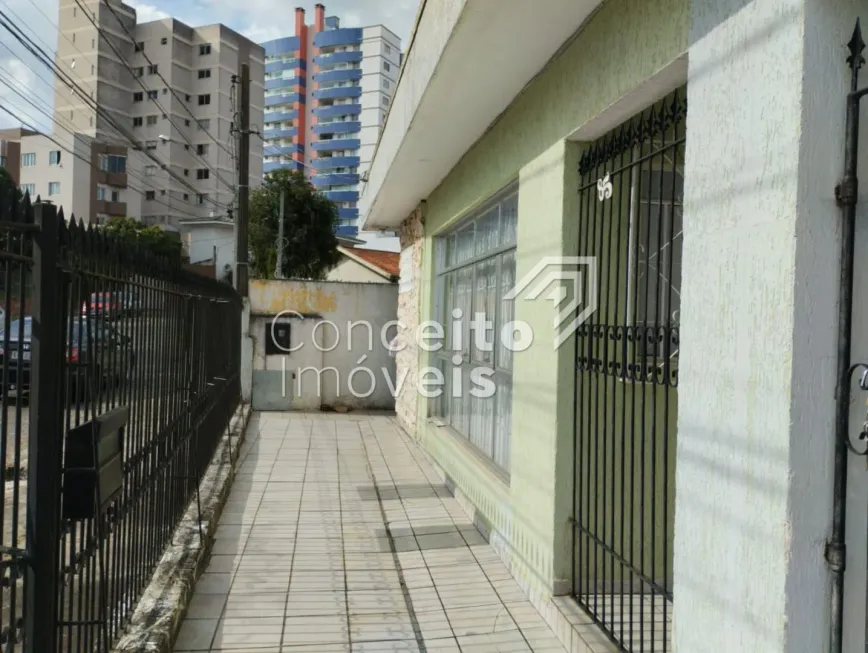 Foto 1 de Casa com 4 Quartos à venda, 123m² em Centro, Ponta Grossa