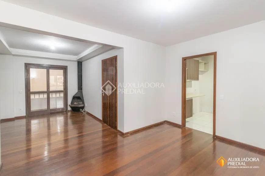 Foto 1 de Apartamento com 2 Quartos à venda, 115m² em Jardim Botânico, Porto Alegre