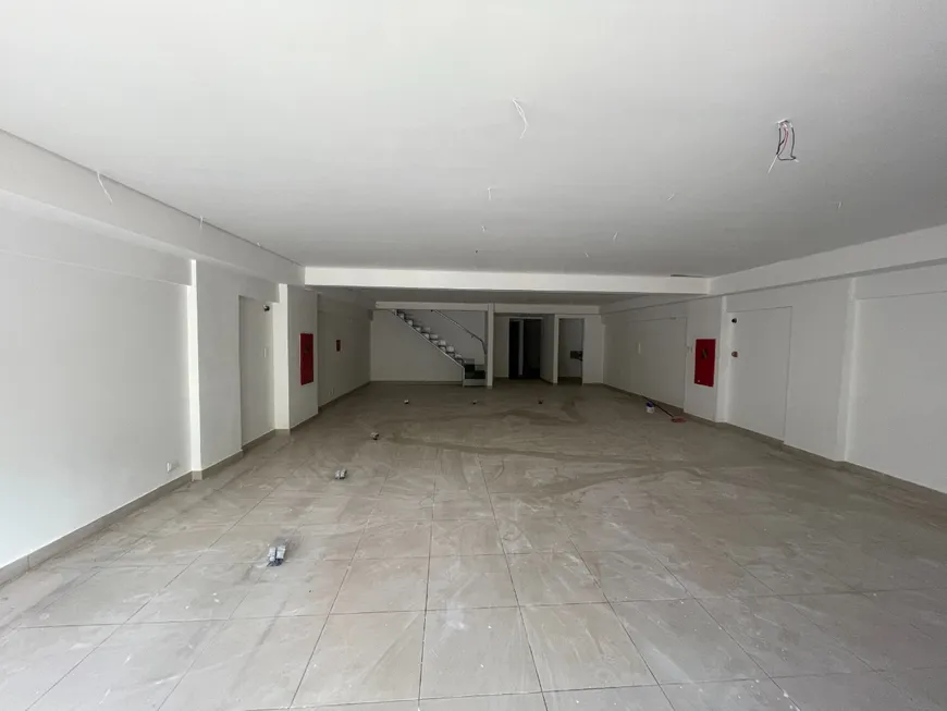 Foto 1 de Ponto Comercial para alugar, 225m² em Belvedere, Belo Horizonte