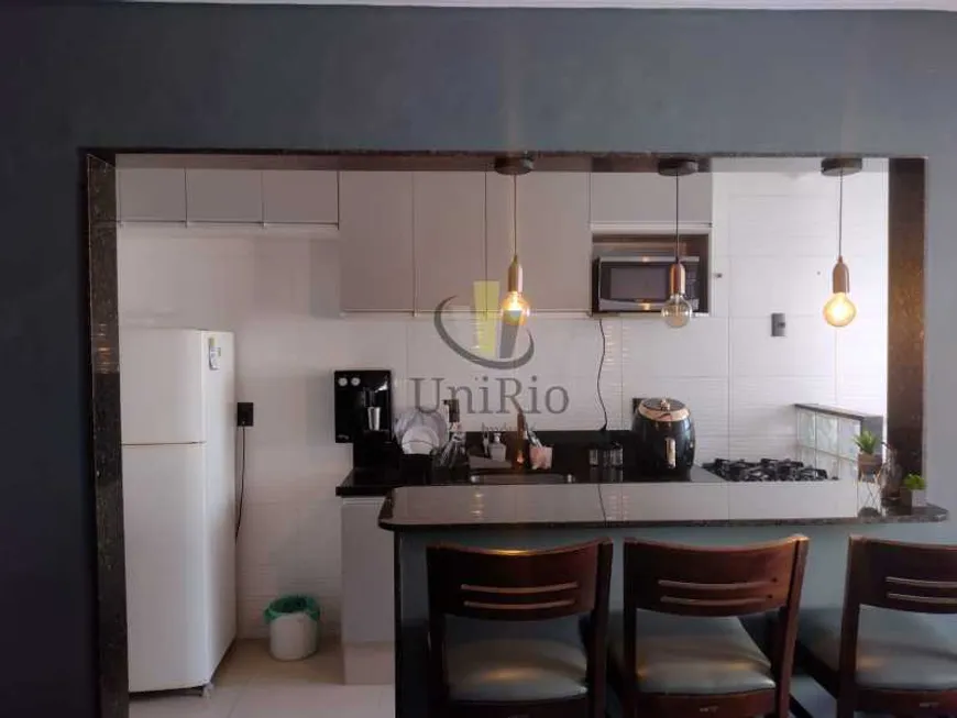 Foto 1 de Apartamento com 2 Quartos à venda, 68m² em Camorim, Rio de Janeiro