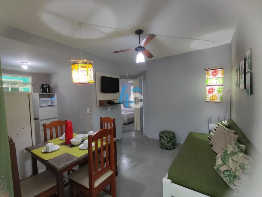 Foto 1 de Apartamento com 2 Quartos à venda, 45m² em Taperapuan, Porto Seguro