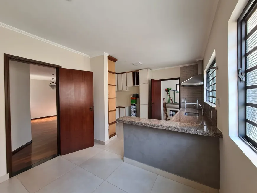 Foto 1 de Casa com 5 Quartos à venda, 280m² em Madureira, Bauru