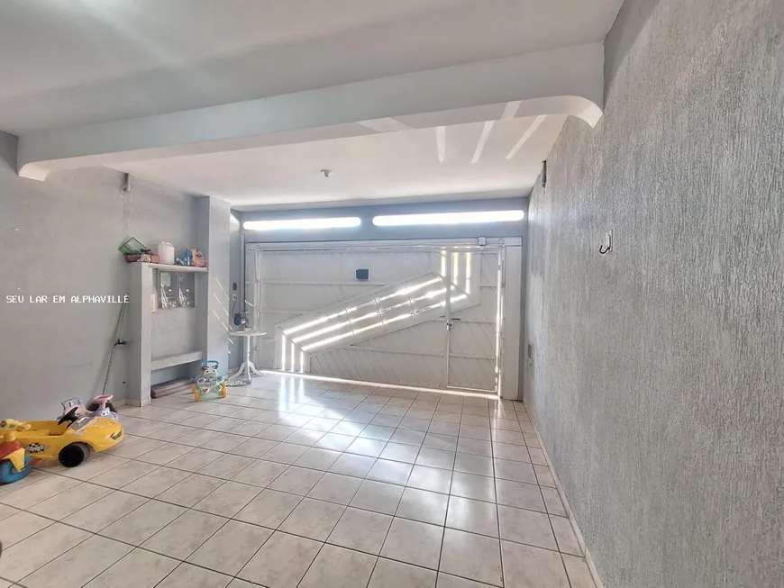 Foto 1 de Casa com 3 Quartos à venda, 200m² em Jardim Tupanci, Barueri