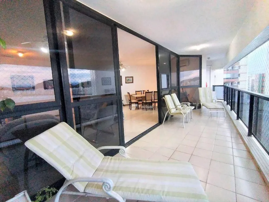 Foto 1 de Apartamento com 3 Quartos à venda, 165m² em Jardim Astúrias, Guarujá