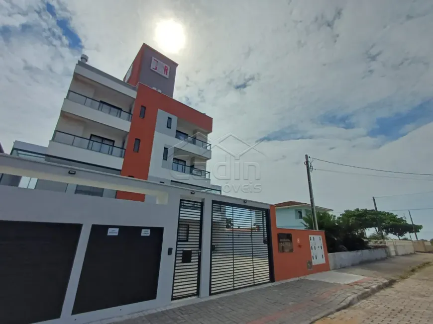 Foto 1 de Apartamento com 2 Quartos à venda, 67m² em Meia Praia, Navegantes