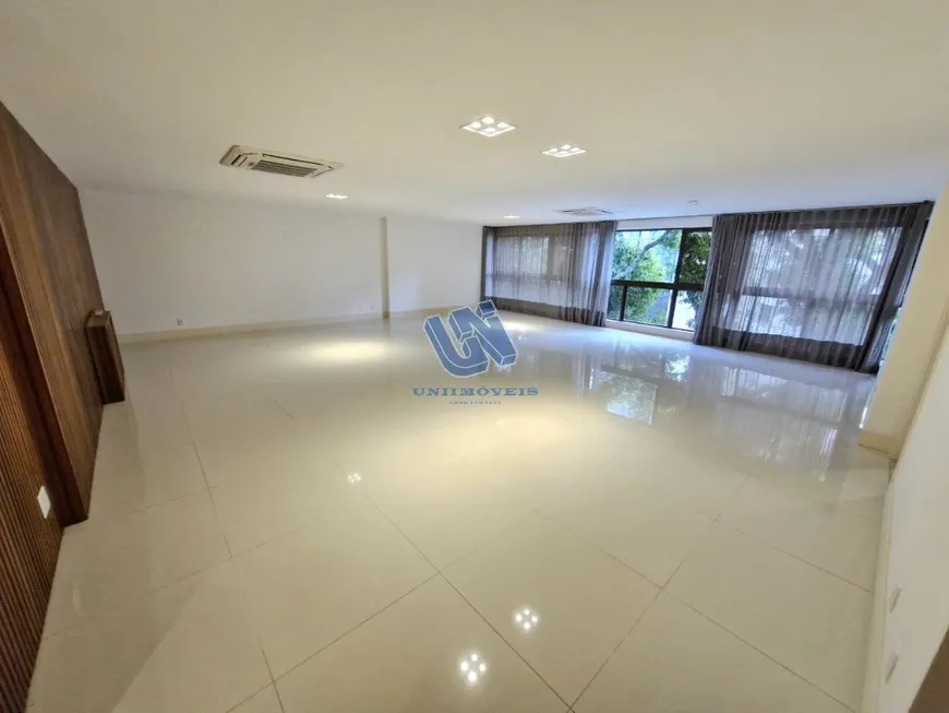 Foto 1 de Apartamento com 3 Quartos à venda, 241m² em Graça, Salvador