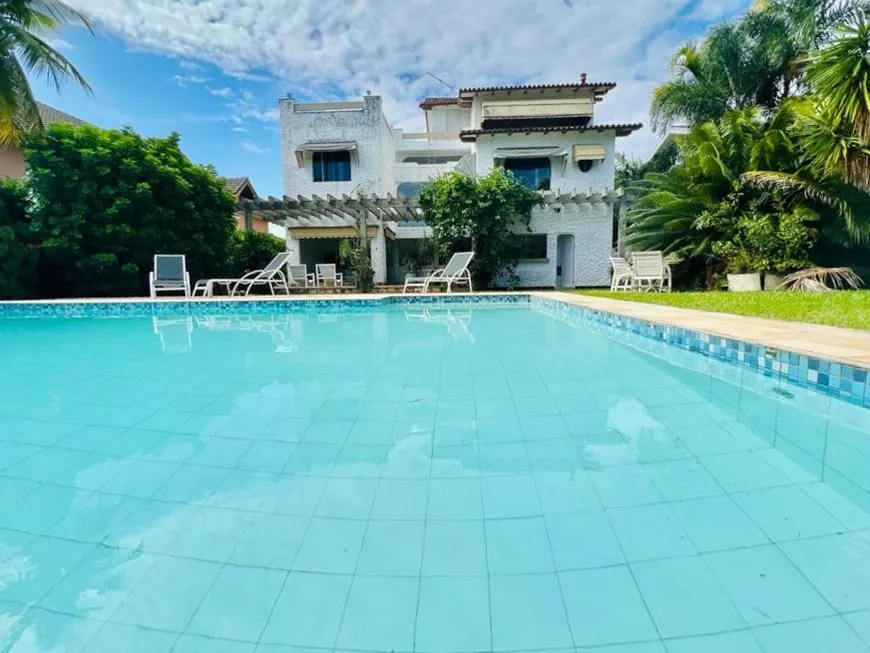 Foto 1 de Casa de Condomínio com 5 Quartos para alugar, 707m² em Barra da Tijuca, Rio de Janeiro