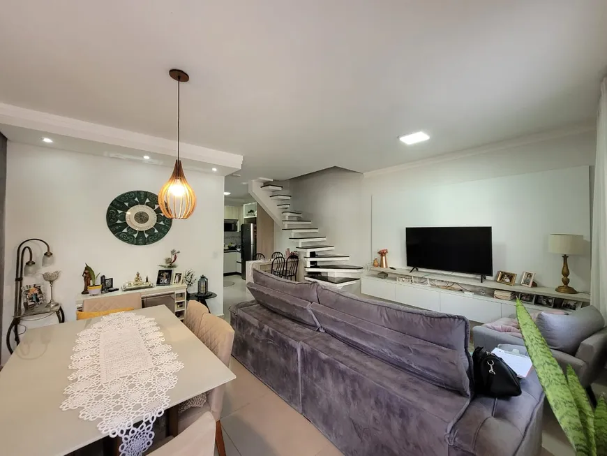 Foto 1 de Casa de Condomínio com 3 Quartos à venda, 90m² em Chacaras Reunidas Sao Jorge, Sorocaba
