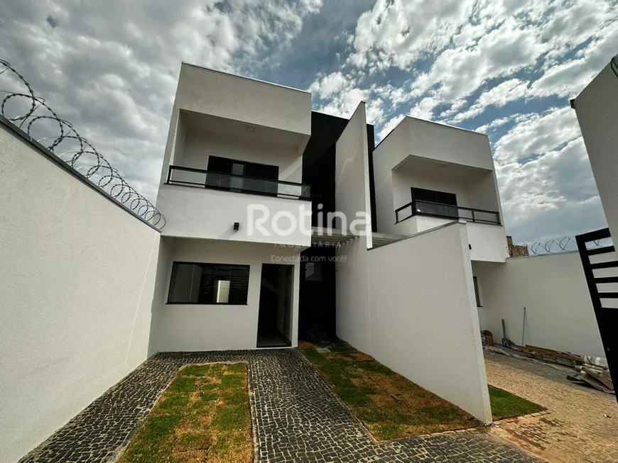 Foto 1 de Casa com 3 Quartos à venda, 126m² em Aclimacao, Uberlândia