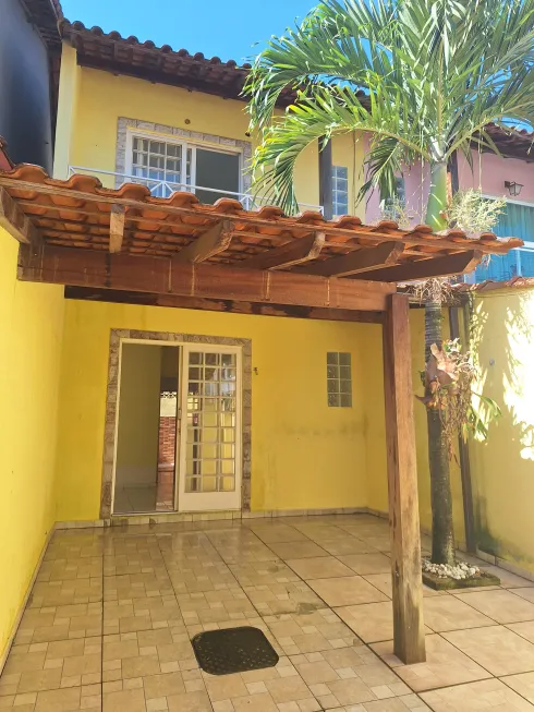Foto 1 de Casa com 2 Quartos para alugar, 100m² em Campo Grande, Rio de Janeiro