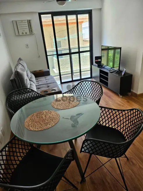 Foto 1 de Apartamento com 1 Quarto à venda, 48m² em Copacabana, Rio de Janeiro