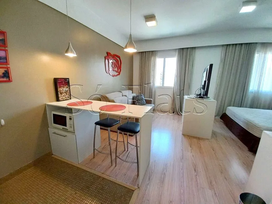 Foto 1 de Apartamento com 1 Quarto à venda, 28m² em Alphaville, Barueri