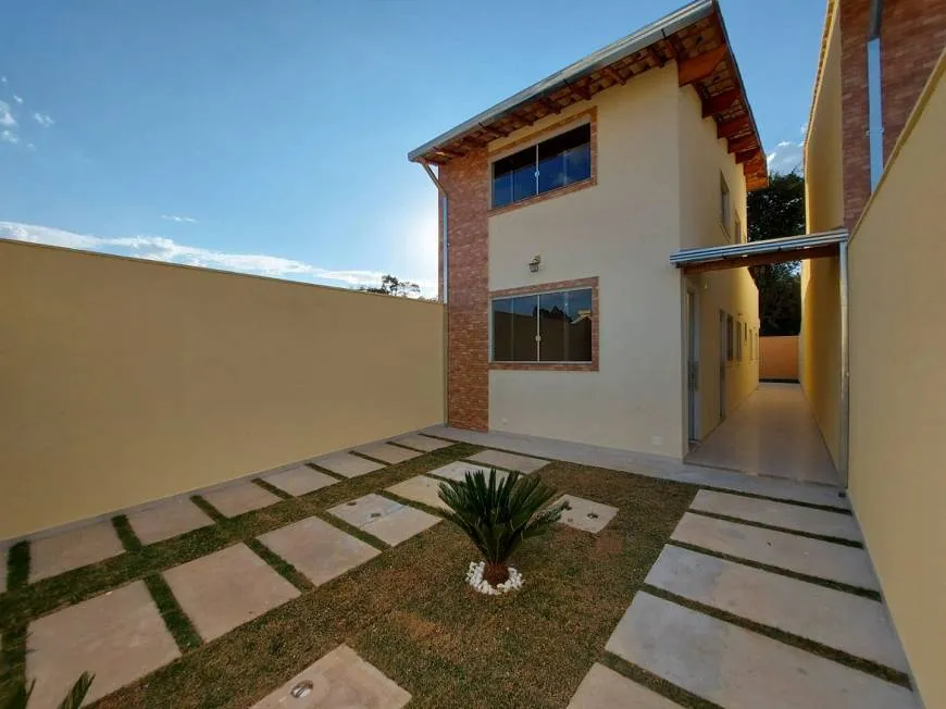 Foto 1 de Casa com 4 Quartos à venda, 200m² em São Pedro, Esmeraldas
