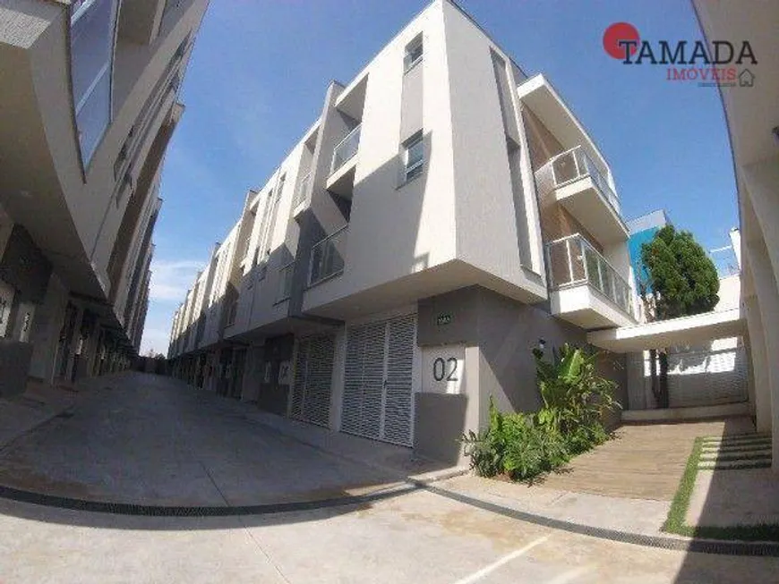 Foto 1 de Casa de Condomínio com 2 Quartos à venda, 104m² em Vila Santana, São Paulo