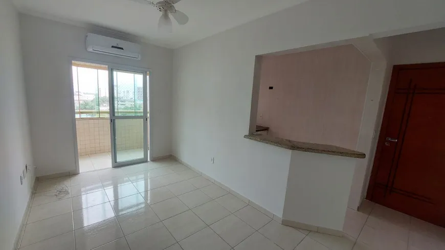 Foto 1 de Apartamento com 1 Quarto à venda, 43m² em Vila Caicara, Praia Grande