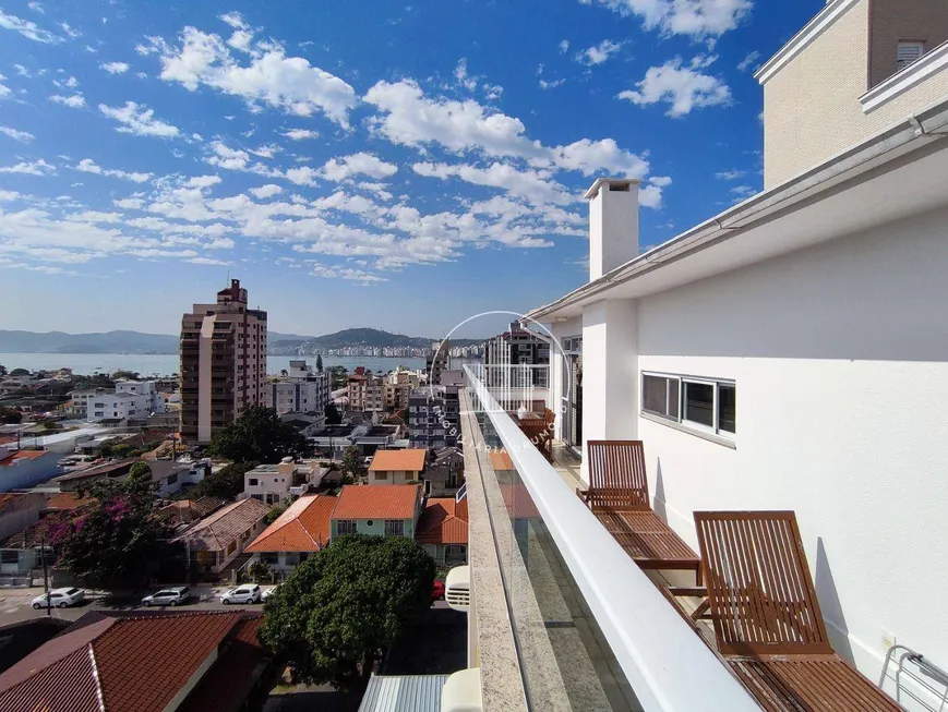 Foto 1 de Cobertura com 4 Quartos à venda, 286m² em Balneario do Estreito, Florianópolis