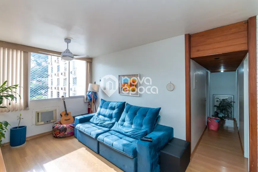 Foto 1 de Apartamento com 3 Quartos à venda, 85m² em Laranjeiras, Rio de Janeiro